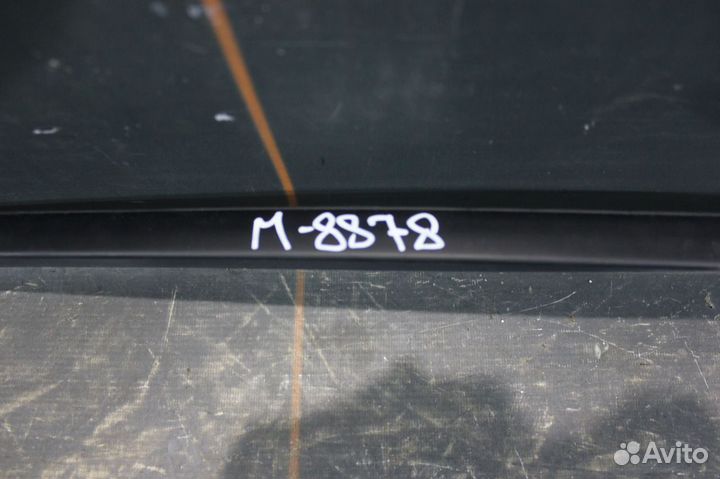 Молдинг лобового стекла -Toyota Land Cruiser 200