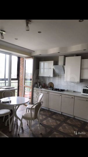 2-к. квартира, 50 м², 5/5 эт.