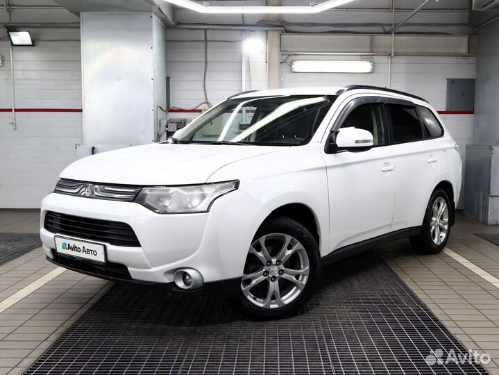 Mitsubishi Outlander 2.4 CVT, 2013, 270 000 км