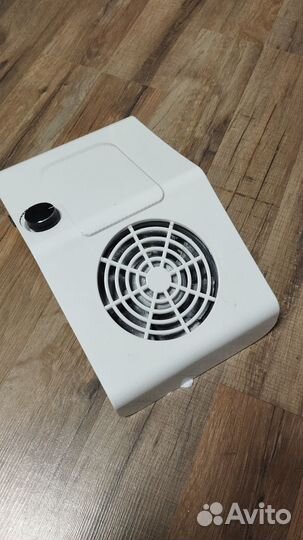 Вытяжка для маникюра