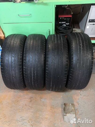 Michelin 4X4 A/T 215/70 R16