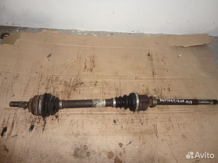 Привод правый Peugeot 408 308 Citroen C4