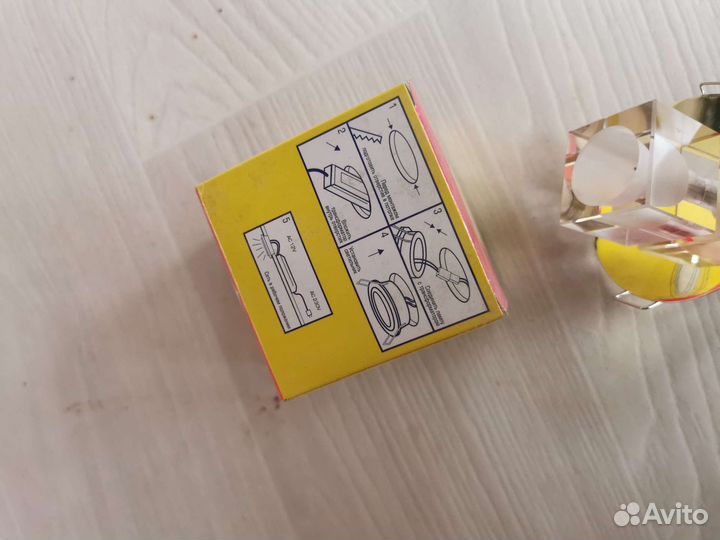 Светильник потолочный