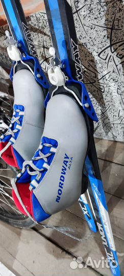 Беговые лыжи полный комплект