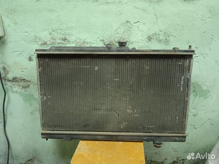 Радиатор Митсубиси Лансер 9