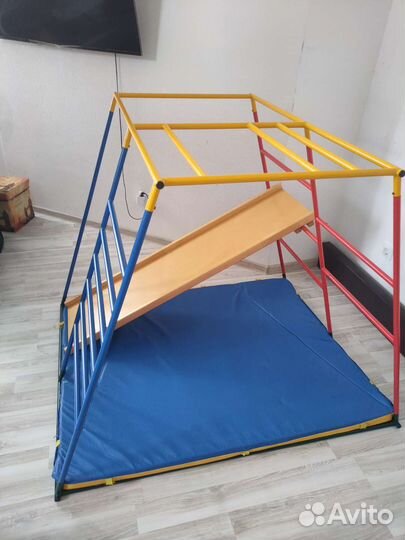 Детский спортивный комплекс 