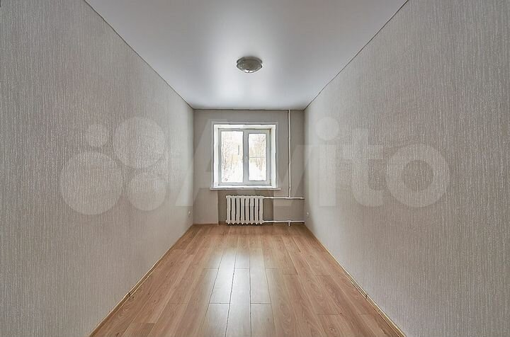 3-к. квартира, 53 м², 1/4 эт.