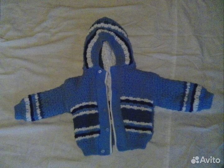 Продам костюмчик