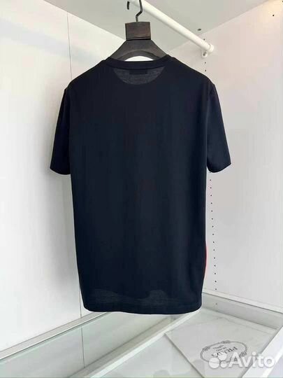 Футболка мужская Prada