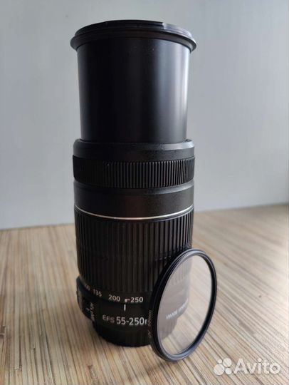 Объектив Canon EF-S 55-250 mm