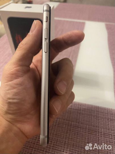 iPhone 6S, 32 ГБ