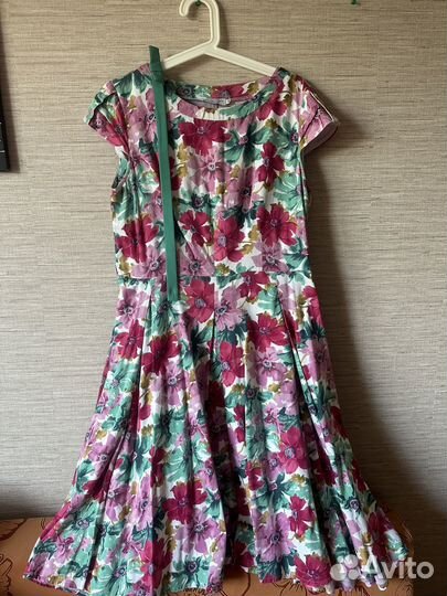 Платье 44 размер