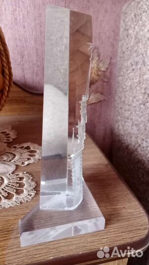 Композиция из стекла, с гравировкой Кремль