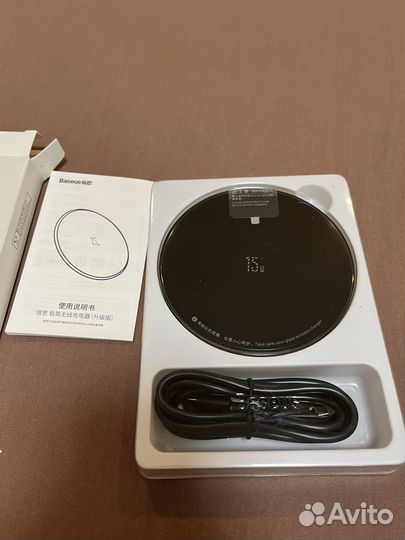Беспроводная зарядка Baseus