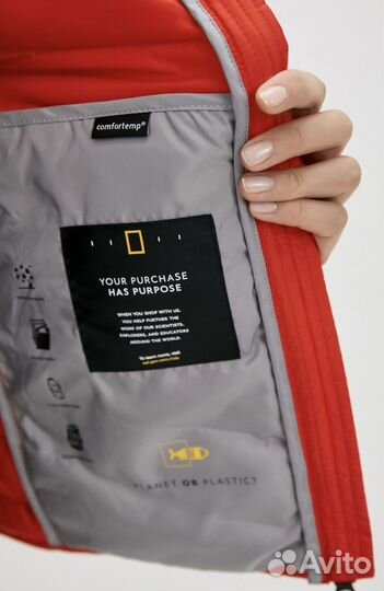 Жилет утепленный женский National Geographic