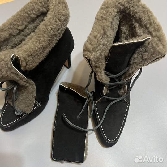 Ботильоны Manolo Blahnik