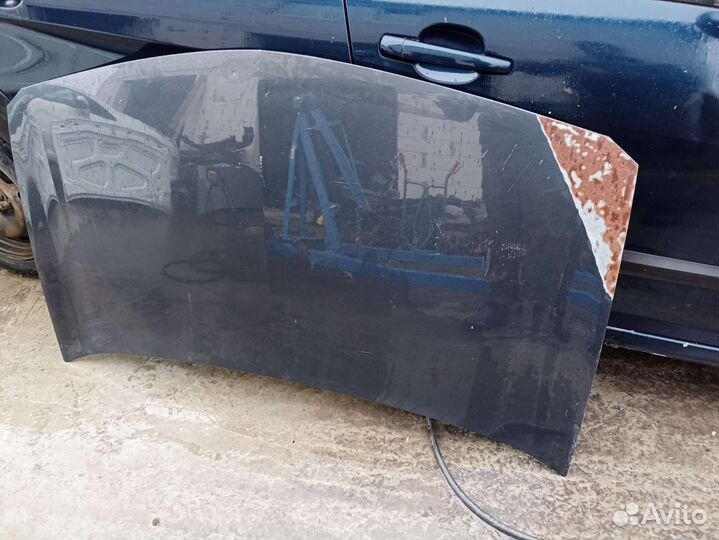 Капот Рено Меган 2