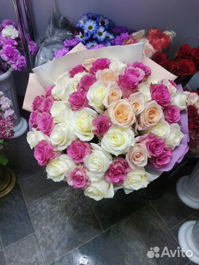 Доставка 101 розы