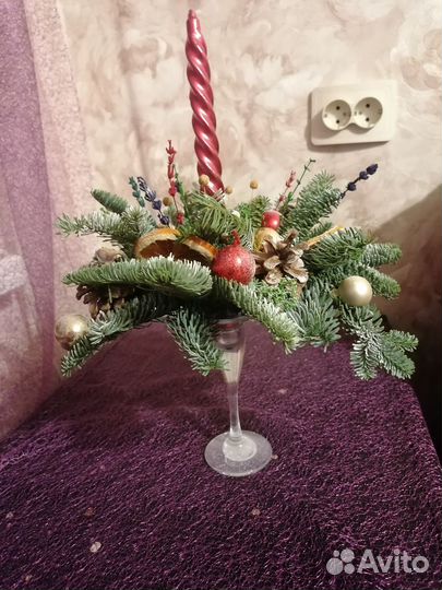 Новогодние композиции из нобилиса на заказ