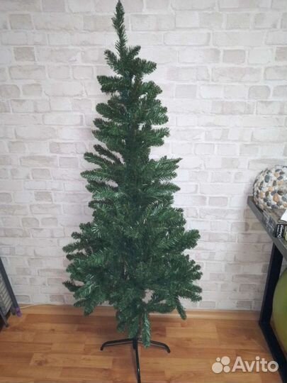 Елка искусственная