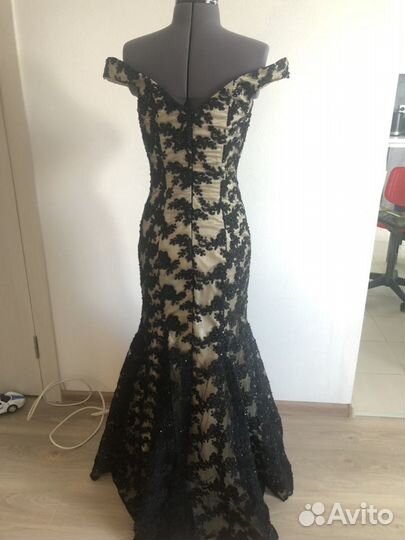 Платье на праздник 42-44 р