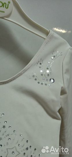 Продаю Купальник для худож. гимнастике. 104