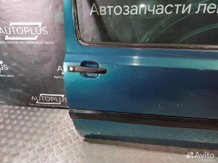 Дверь передняя правая Volkswagen Golf 3 1.8