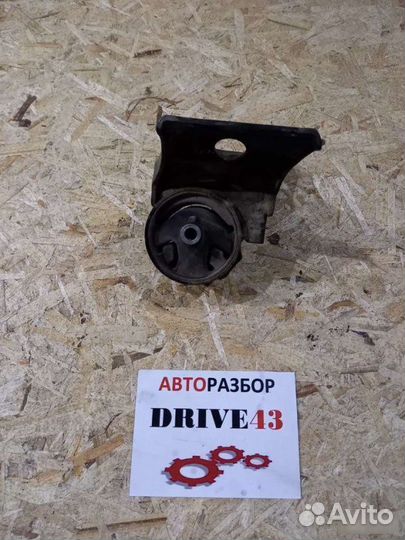 Опора кпп Nissan Almera N16