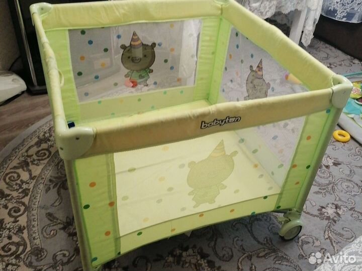 Манеж детский складной