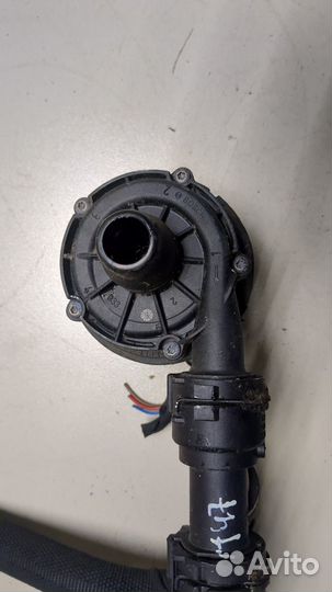 Насос водяной BMW 3 F30, 2018