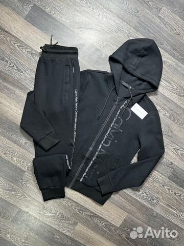 Спортивный костюм мужской новый