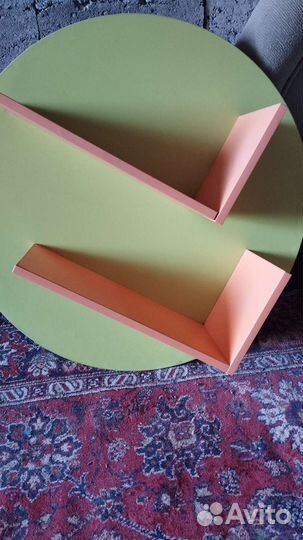 Полка для учеников и книг