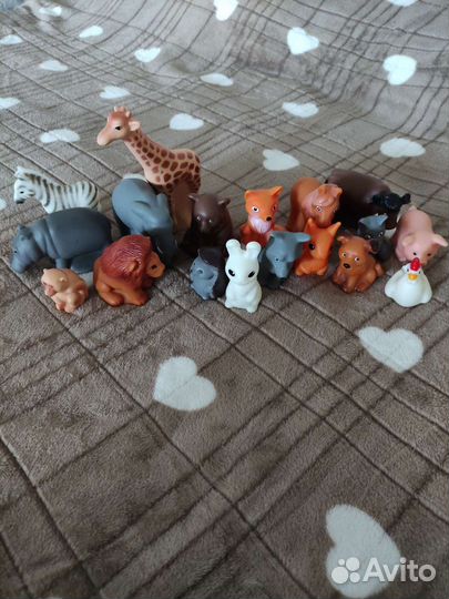Игрушки фигурки животных