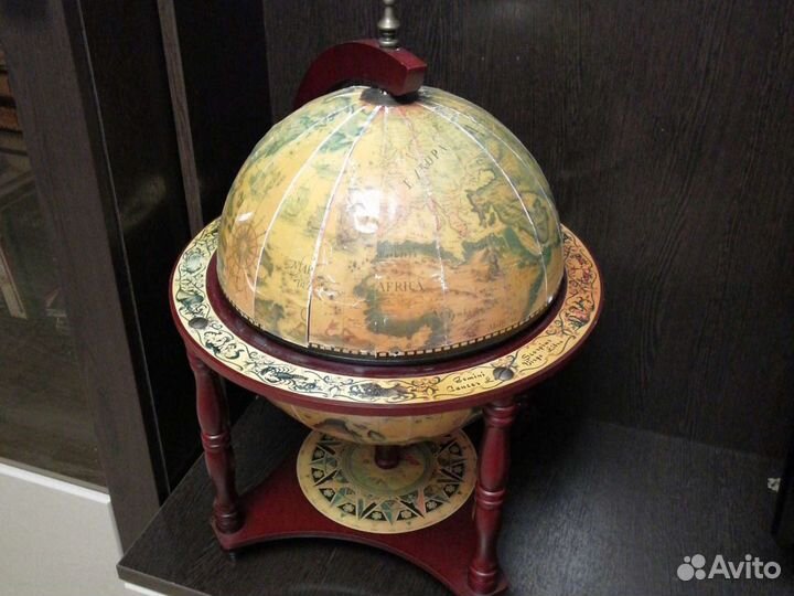 Мини бар глобус