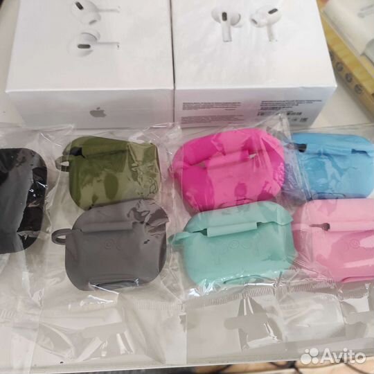 Беспроводные наушники AirPods Pro 2/3+ чехол новые