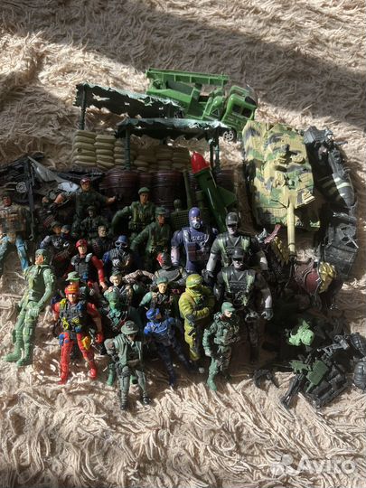 Игрушки солдатики пакет