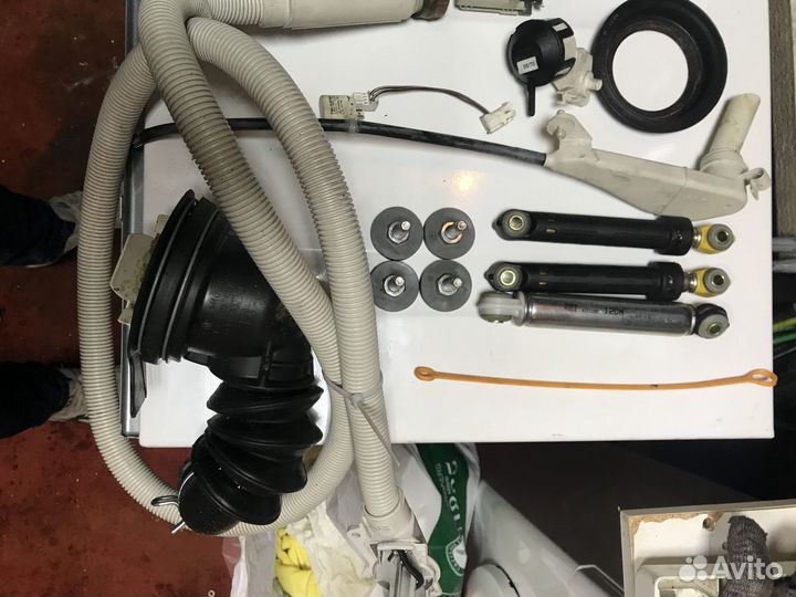 Стиральная машина Miele W5824 разбор, запчасти