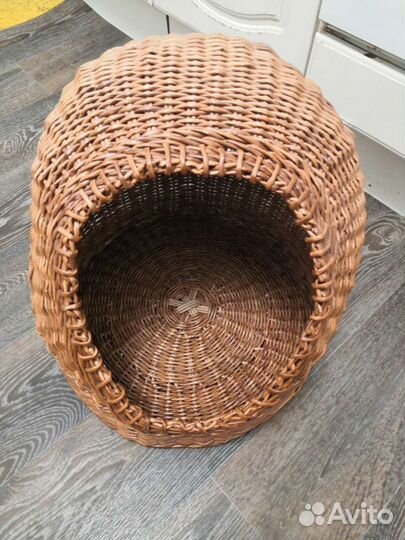 Дом плетёный для кошки или маленькой собачки