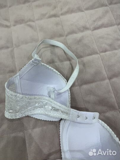 Бюстгальтер