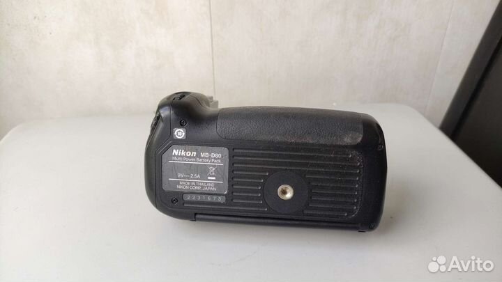 Nikon MB-D80 для D80, D90