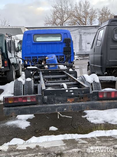 Mitsubishi Fuso Canter, 2001