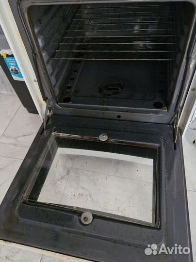 Электрическая печь с духовкой