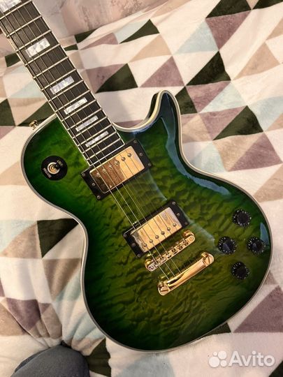 Электрогитара Gibson (изумруд)