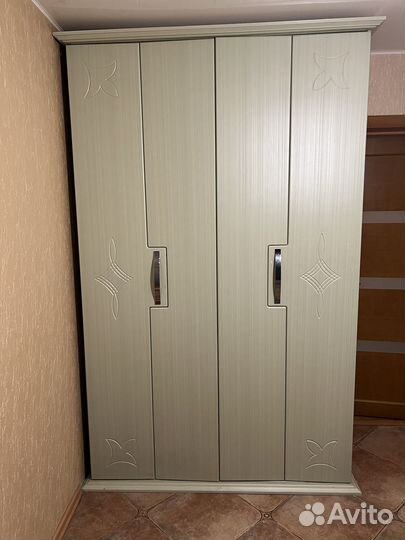 Продам шкаф купе бу