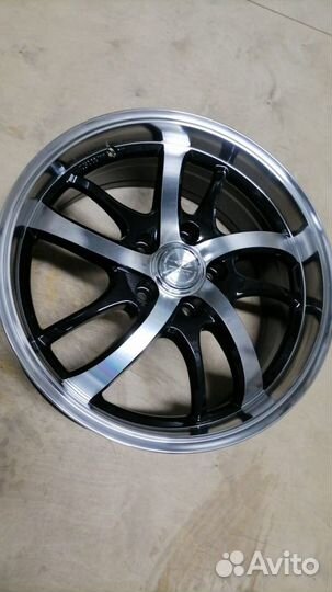 Диск R17 ET40 5*112 73.1