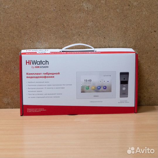 Комплект видеодомофона HiWatch DS-D100hkwf