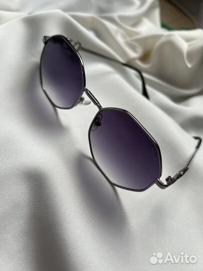 Солнцезащитные очки женские