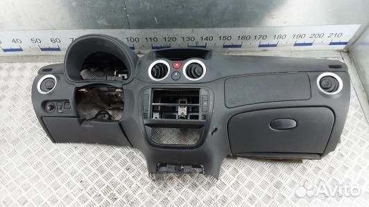 Панель приборов (торпедо) citroen C3 1 (LBE19IS01)