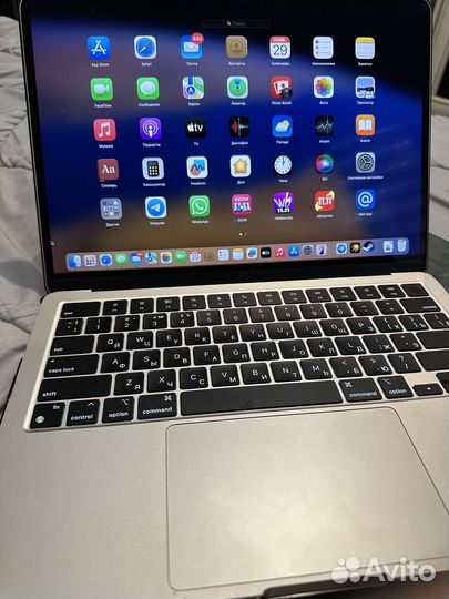 Apple macbook air 2024