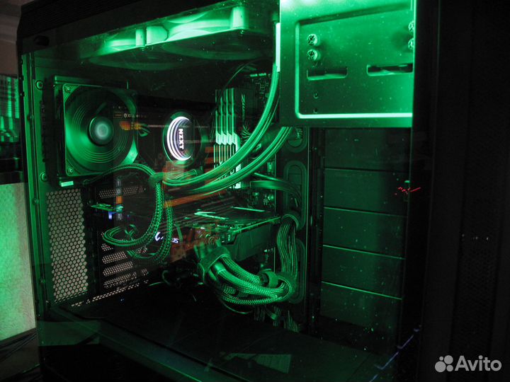 Gigabyte Aorus GeForce GTX 1080 Ti Waterforce